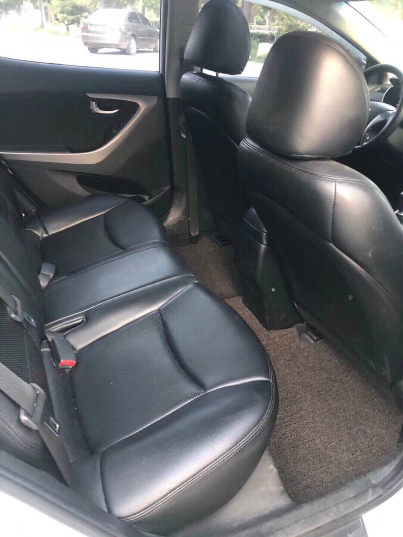 北京16年现代朗动4