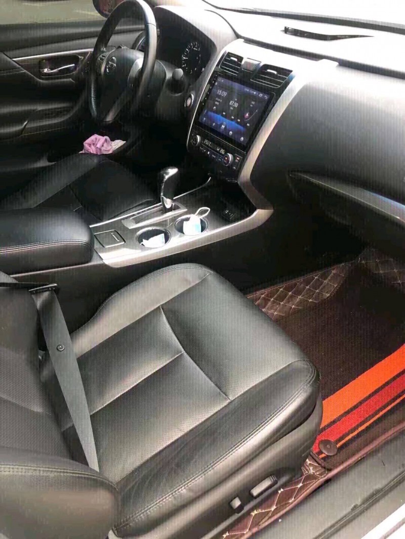 北京16年日产天籁7