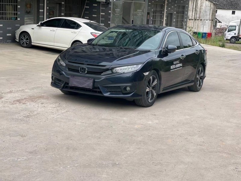 北京17年本田思域1