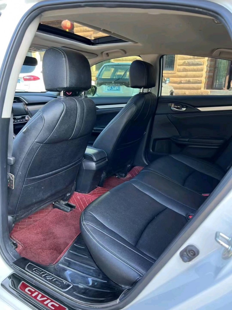 邢台18年本田思域7