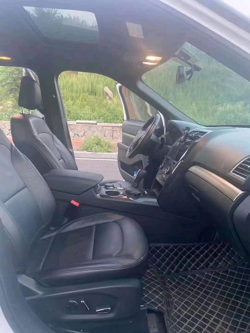 东营18年福特探险者7