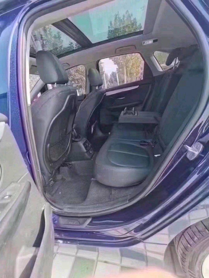 北京18年宝马2系2