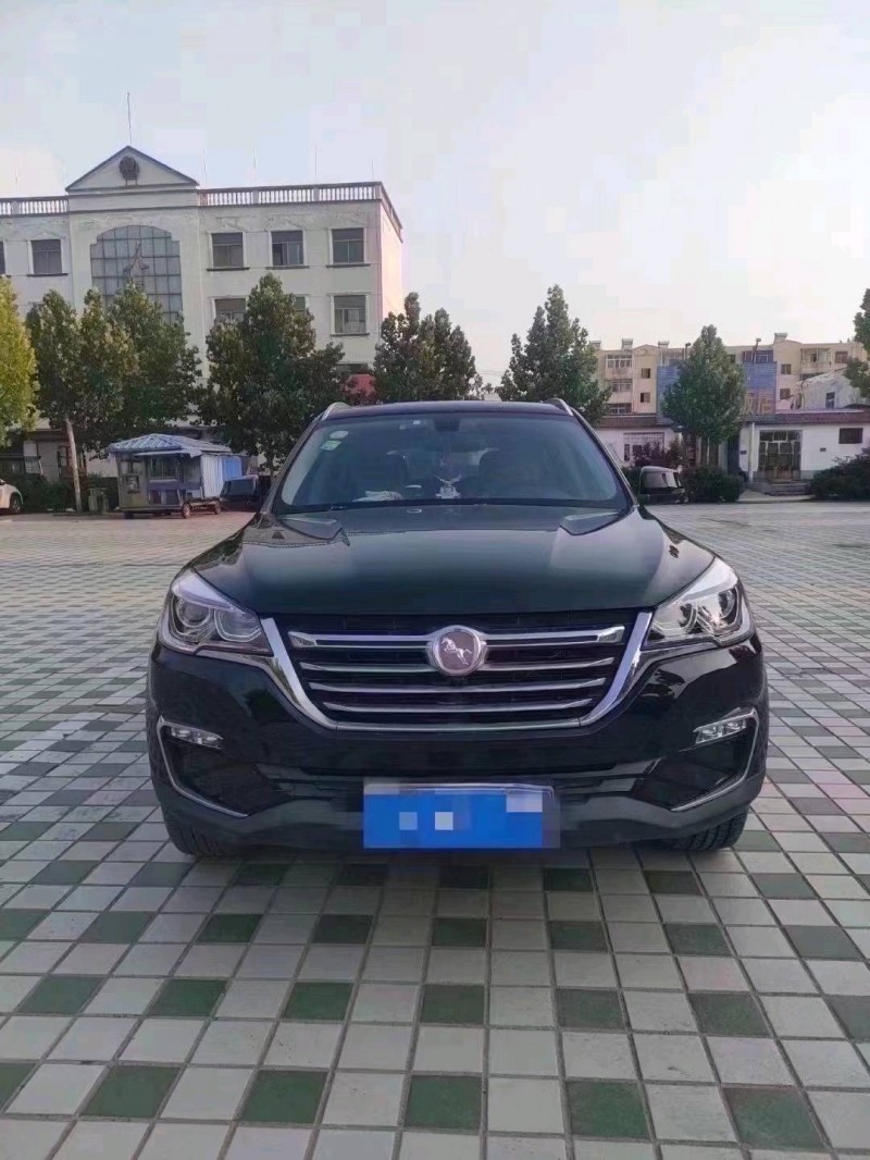 北京18年汉腾汽车X71