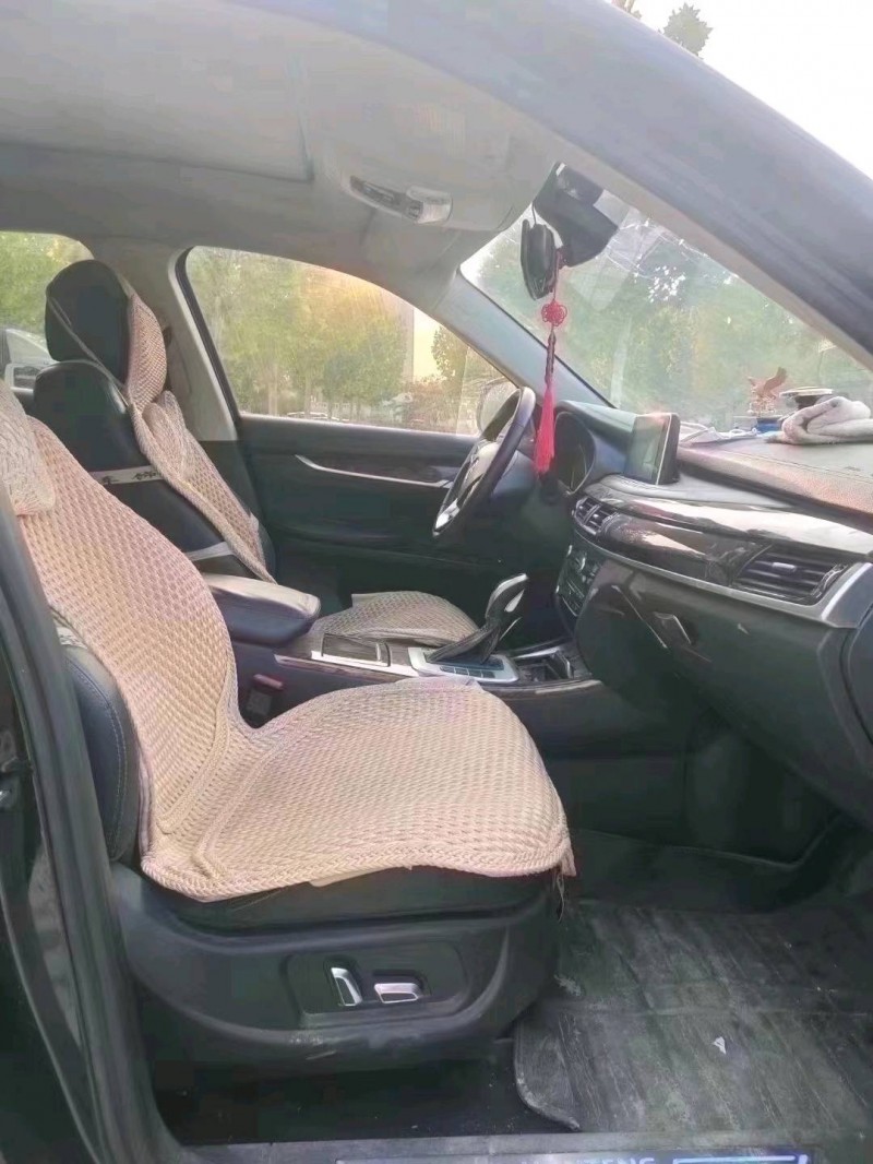 北京18年汉腾汽车X76