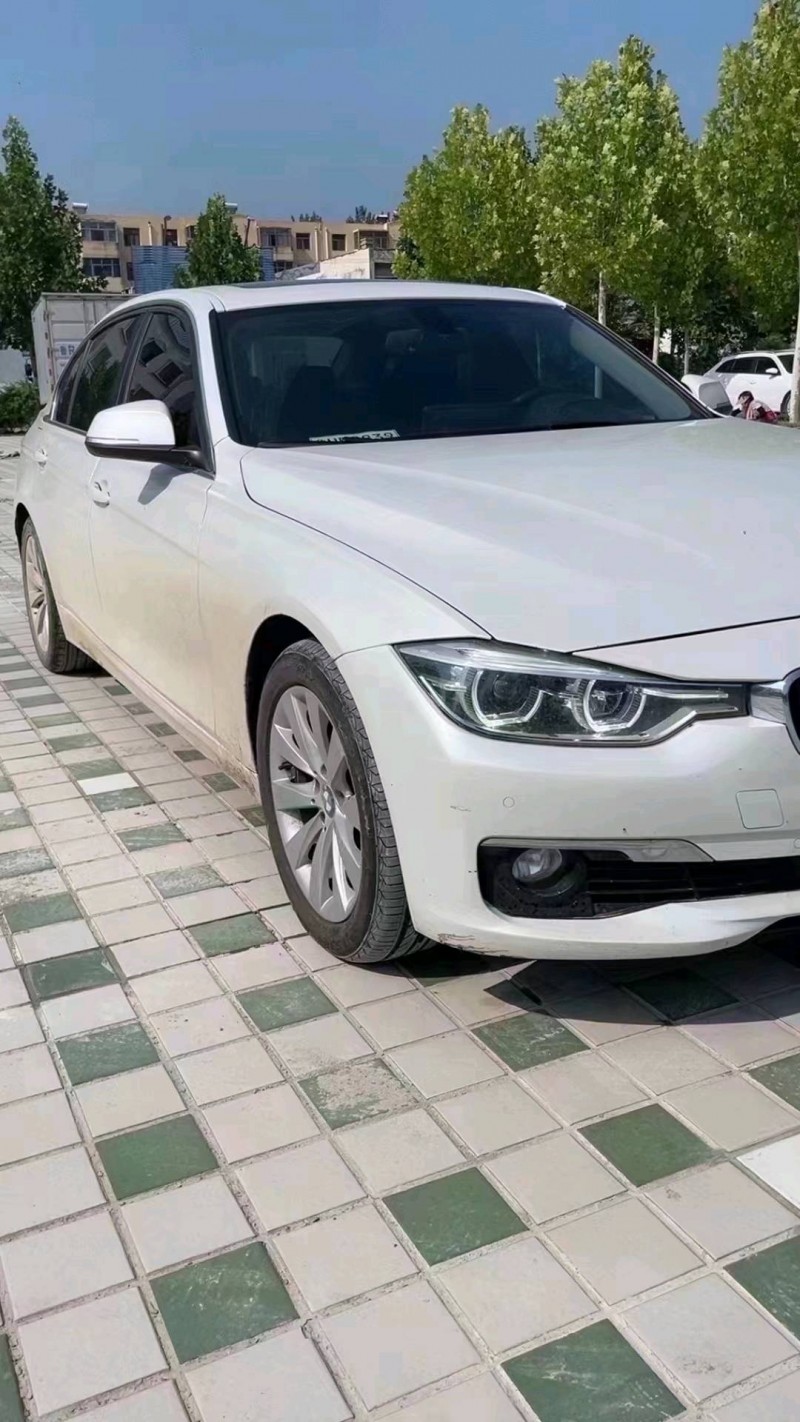 北京16年宝马3系2