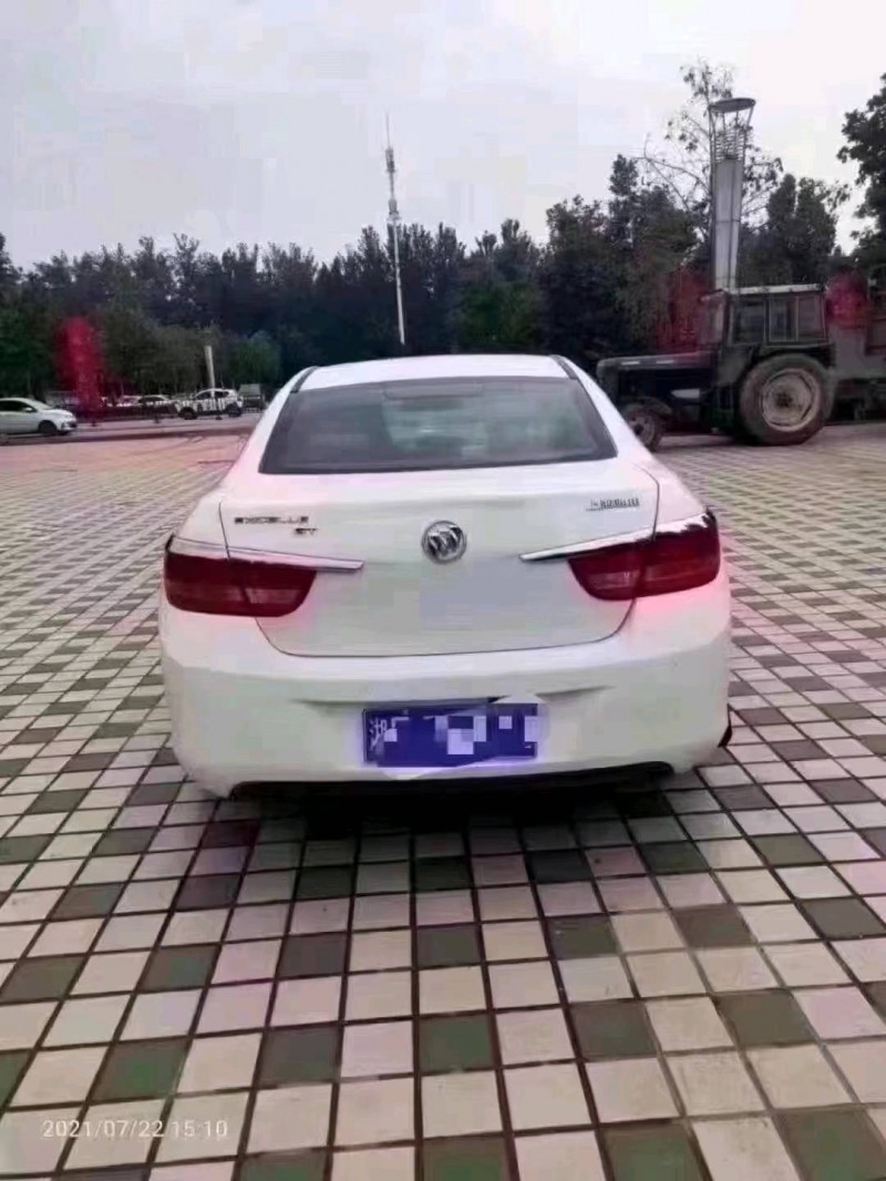 北京14年别克英朗GT6