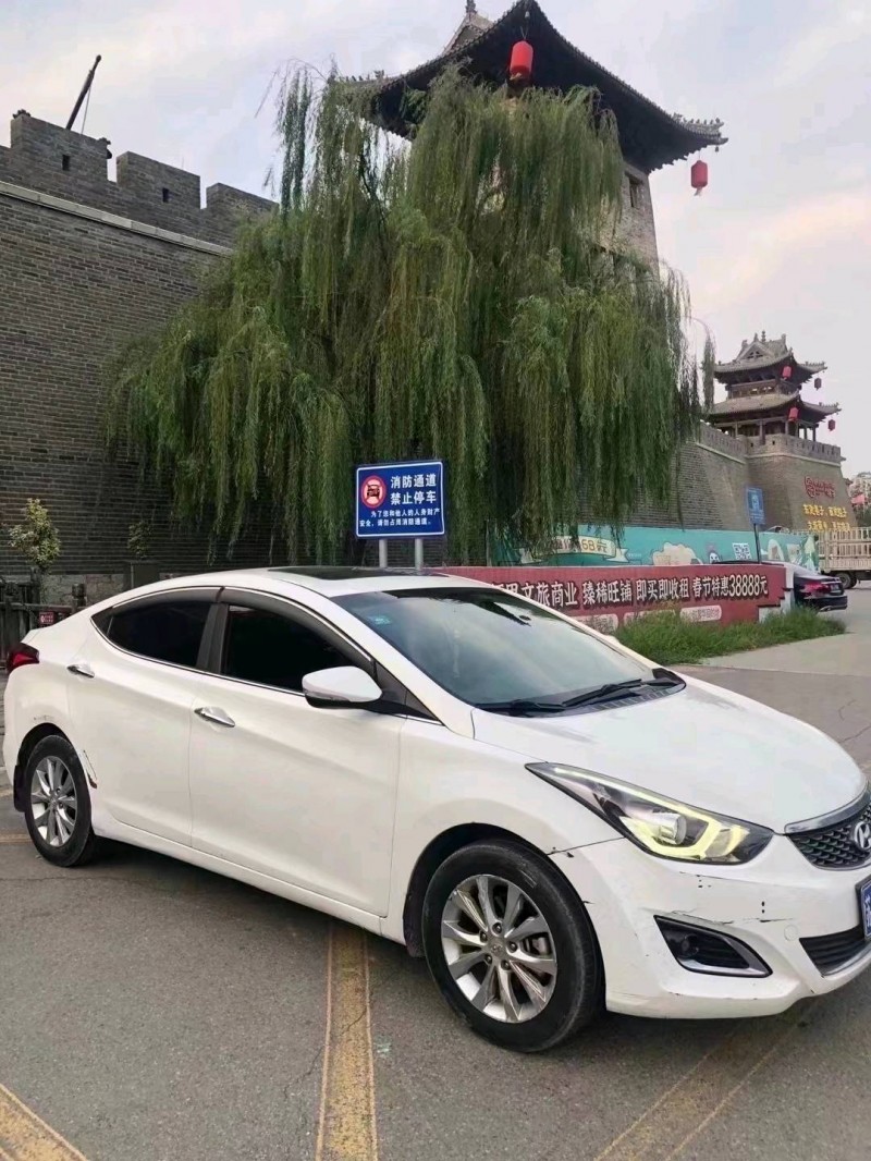 北京16年现代朗动9