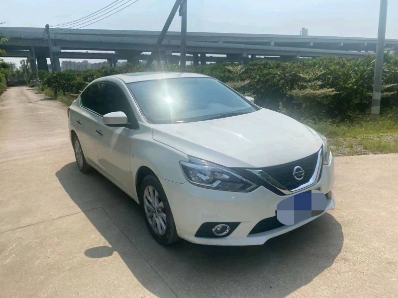 東營11年保時捷帕拉梅拉2