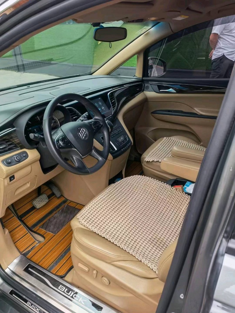 北京17年别克GL88