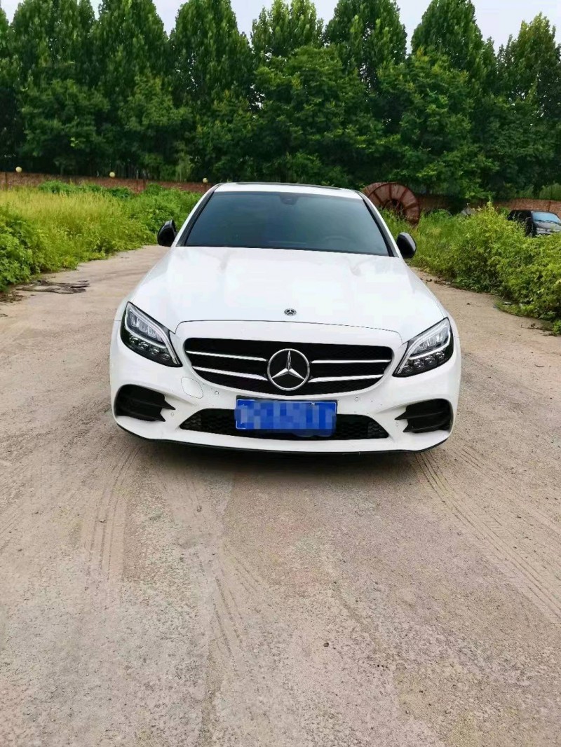 东营19年奔驰C1