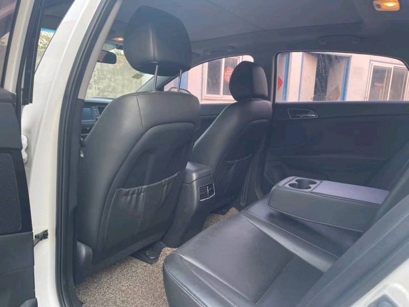 济宁17年现代名图4