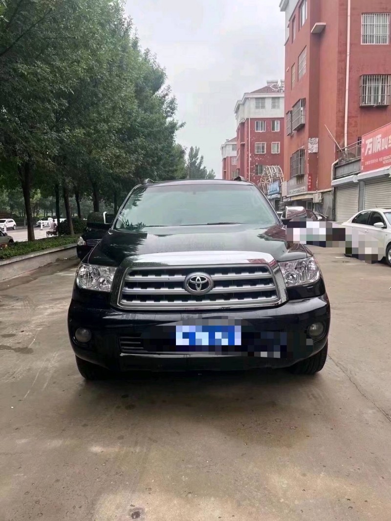 北京11年丰田红杉1