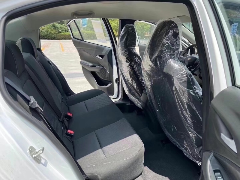 济宁22年雪佛兰科沃兹9