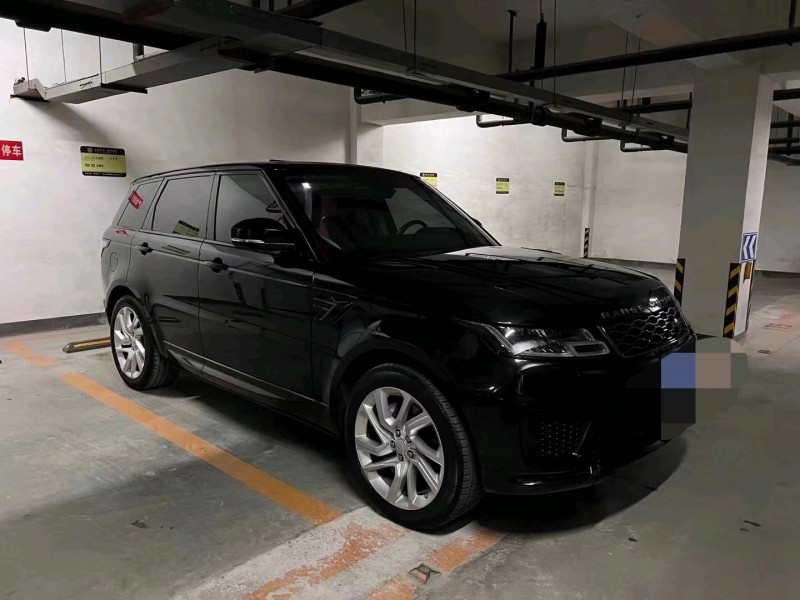 东营19年路虎揽胜运动3