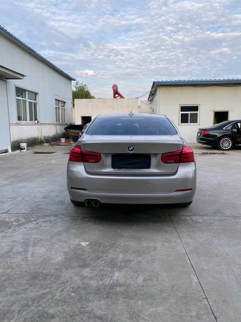 徐州19年宝马3系9