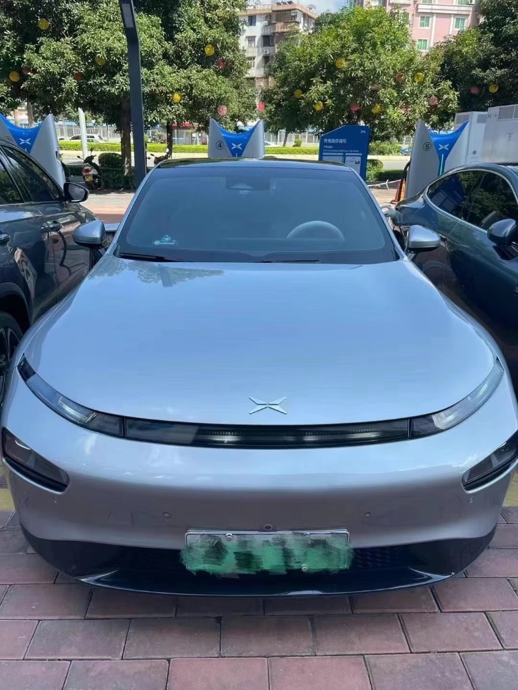 佛山22年小鵬汽車p77