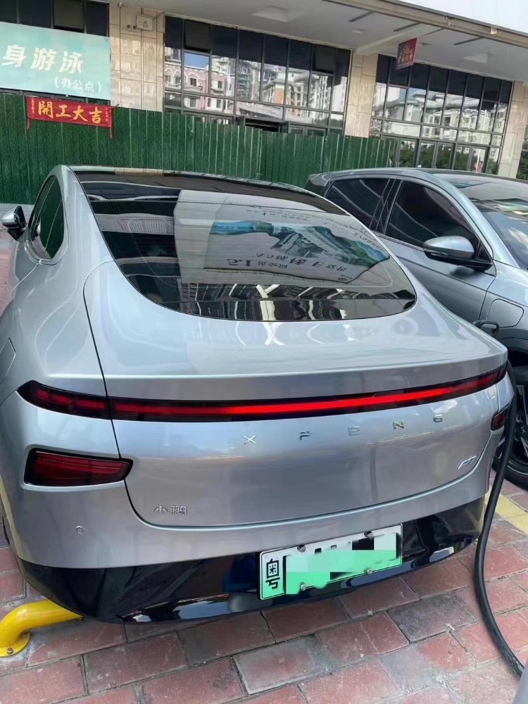 佛山22年小鵬汽車p73