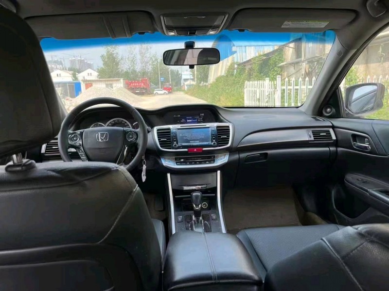 东营14年本田雅阁8