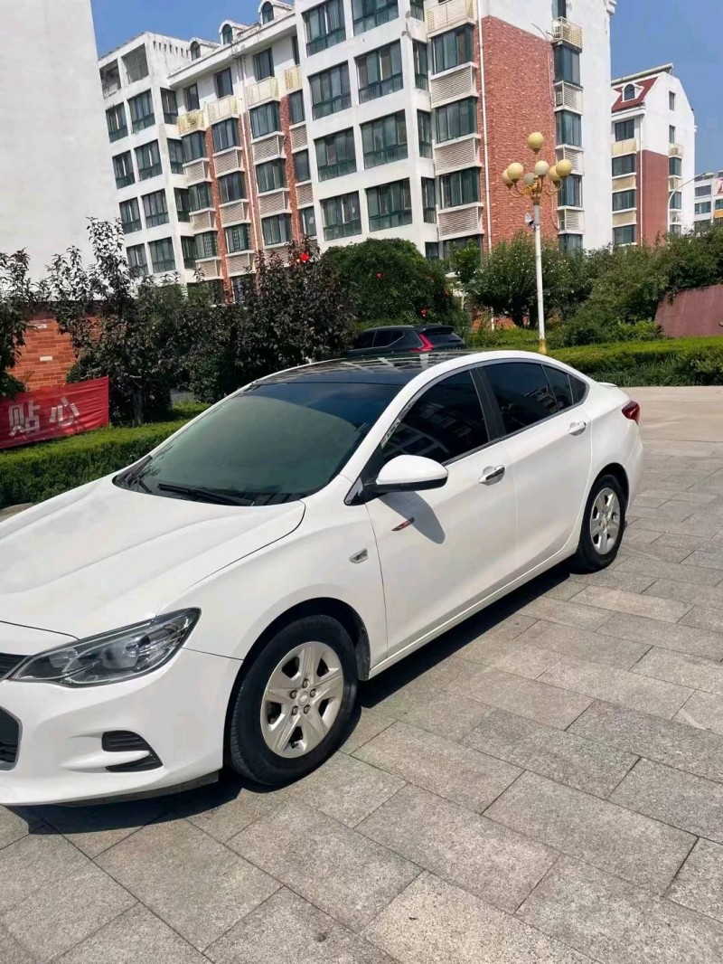 潍坊18年雪佛兰科沃兹2