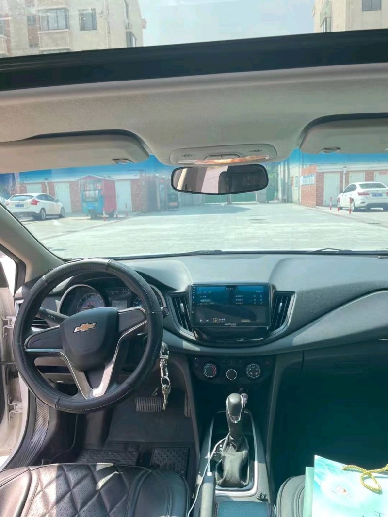潍坊18年雪佛兰科沃兹3