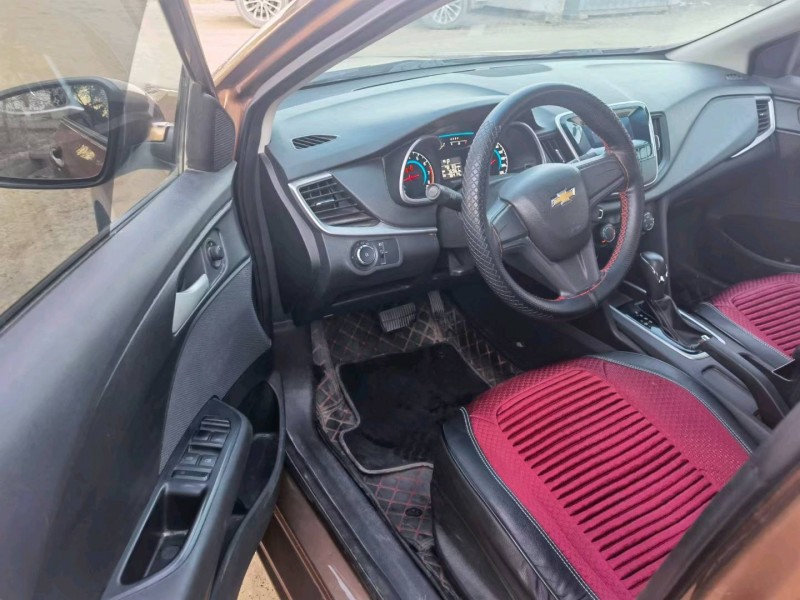 保定18年雪佛兰科沃兹6