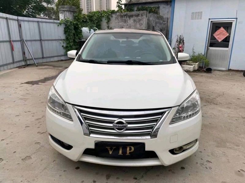 济宁15年日产轩逸9