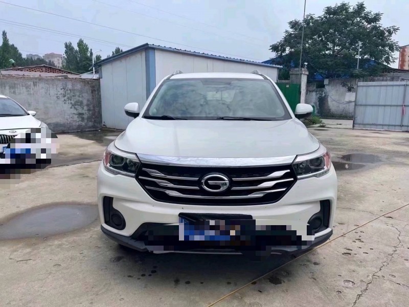 济宁17年传祺GS49