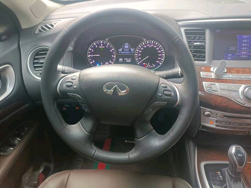 枣庄20年英菲尼迪QX606