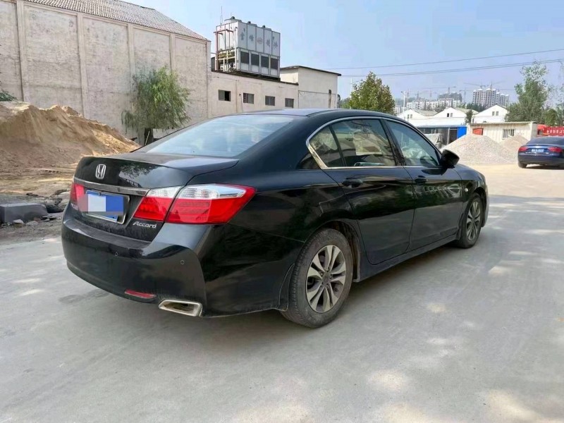 枣庄14年本田雅阁4