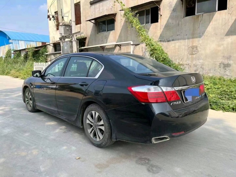 枣庄14年本田雅阁7