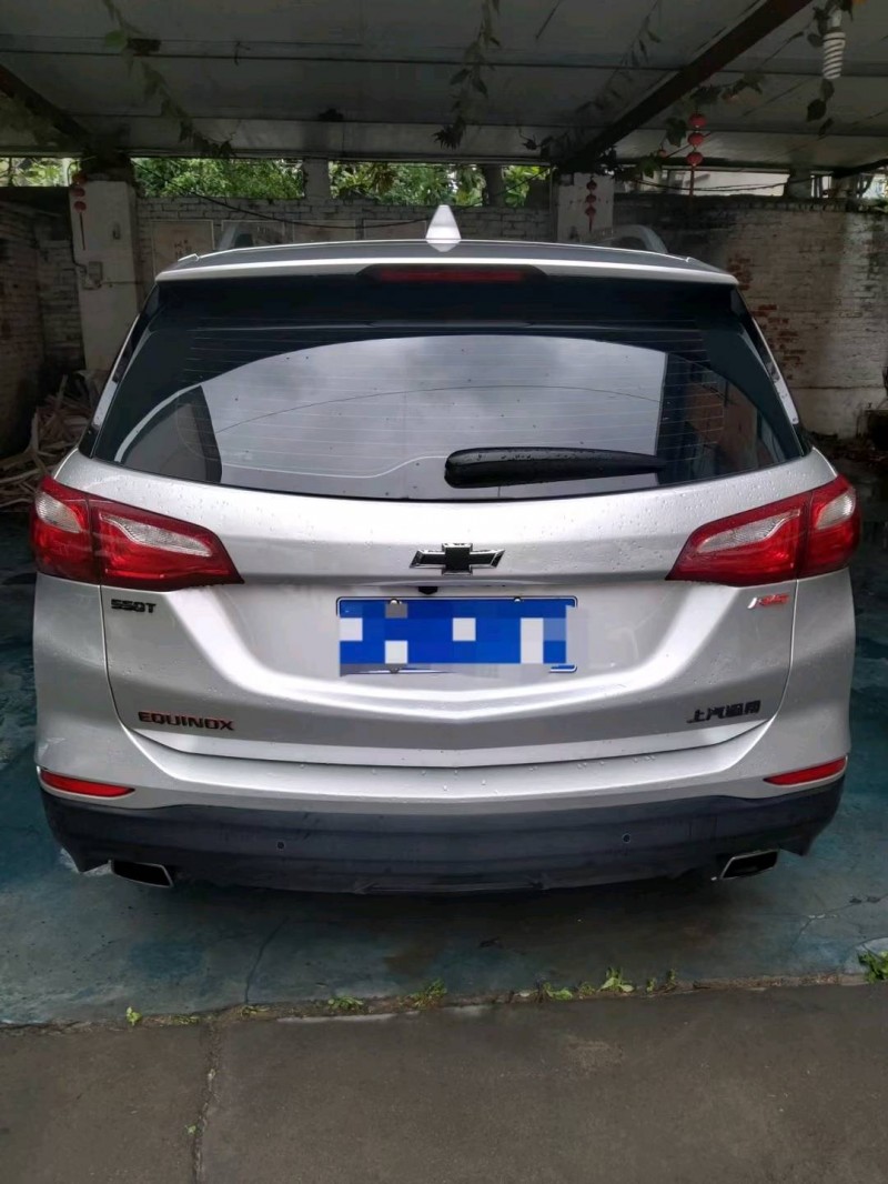 北京20年雪佛兰探界者9