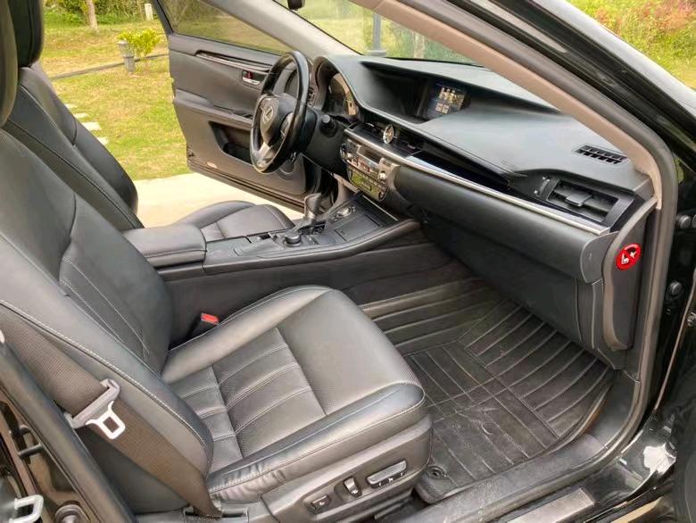 徐州16年雷克萨斯ES5