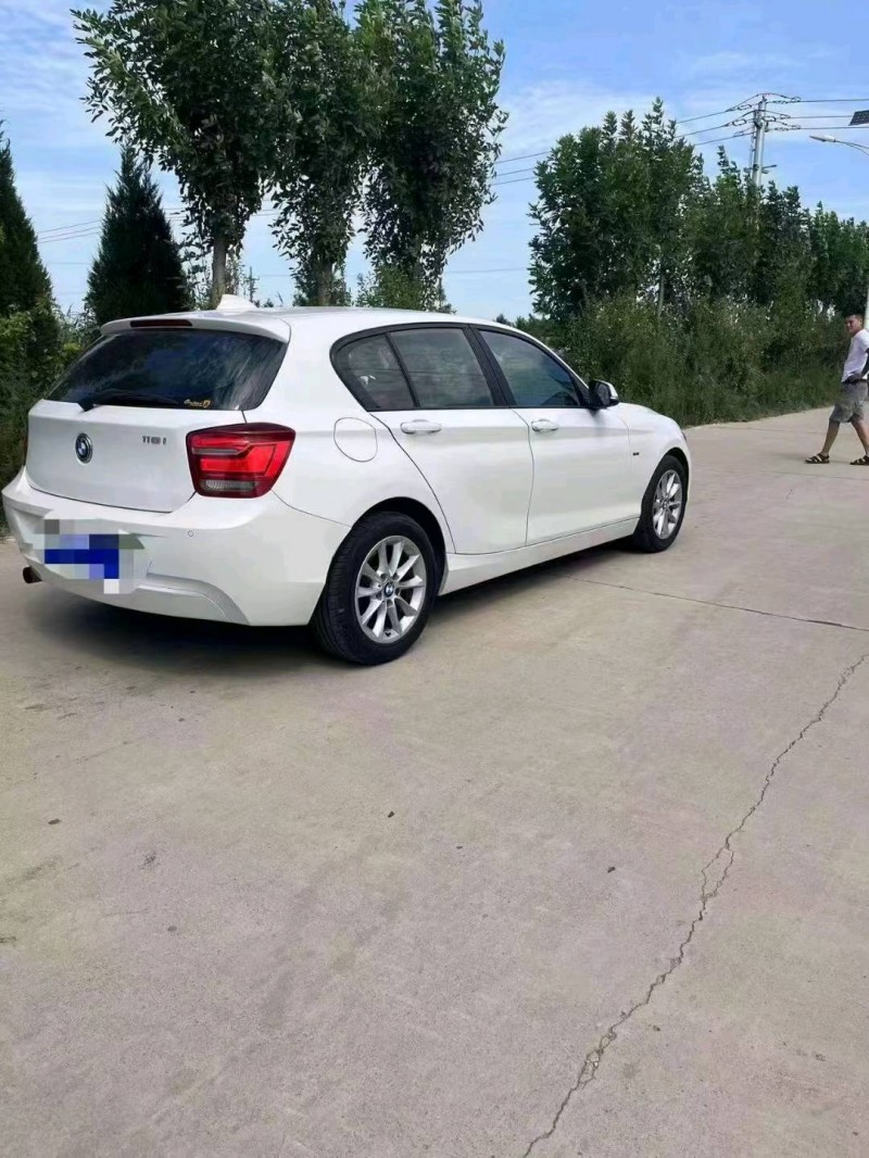 济宁15年宝马1系2