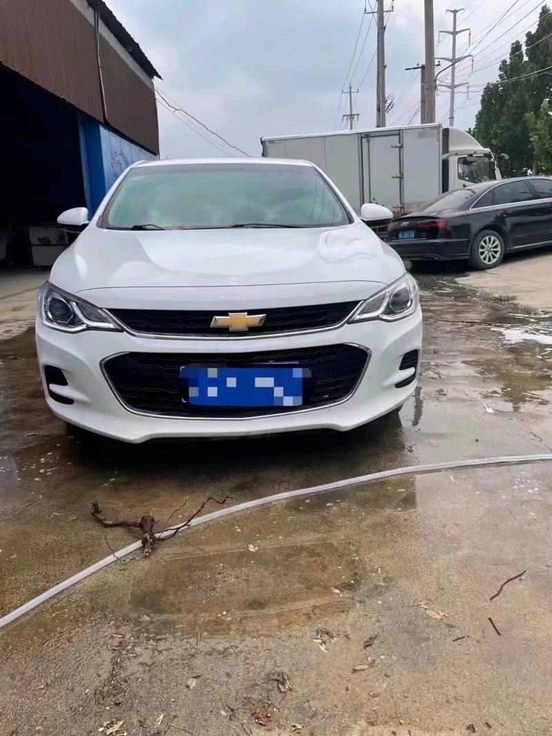 济宁18年雪佛兰科沃兹1