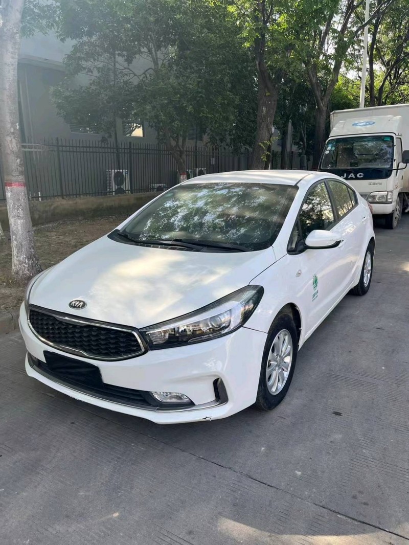 徐州17年起亚K32