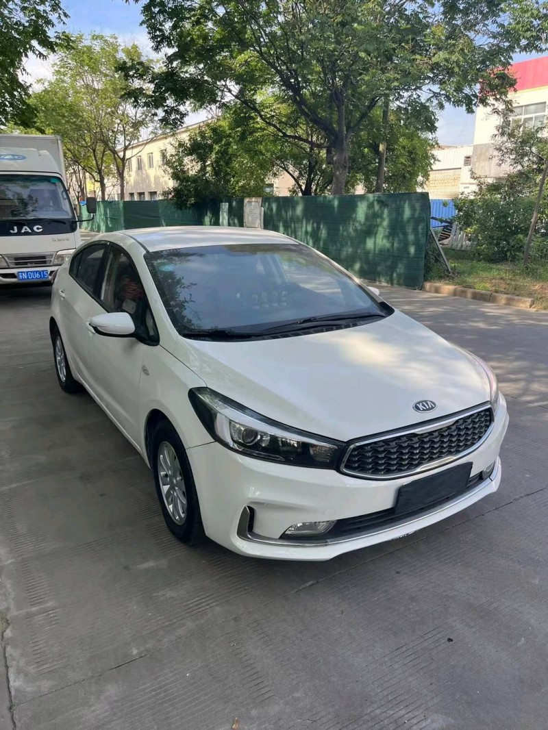 徐州17年起亚K33