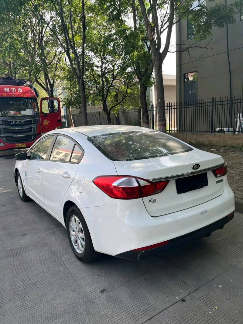 徐州17年起亚K38