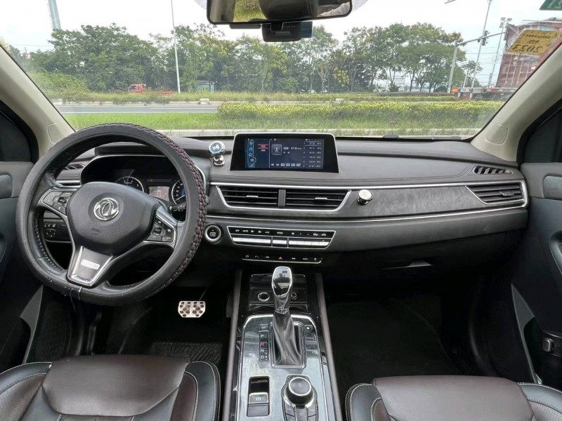 泰州17年东风5805