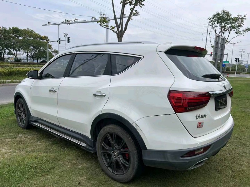 泰州17年东风5807