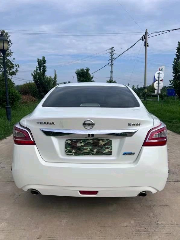 徐州15年日产天籁1