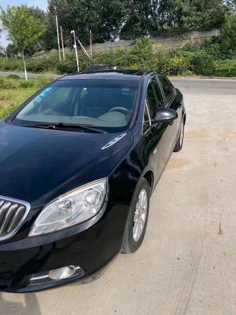 淄博15年别克英朗GT2