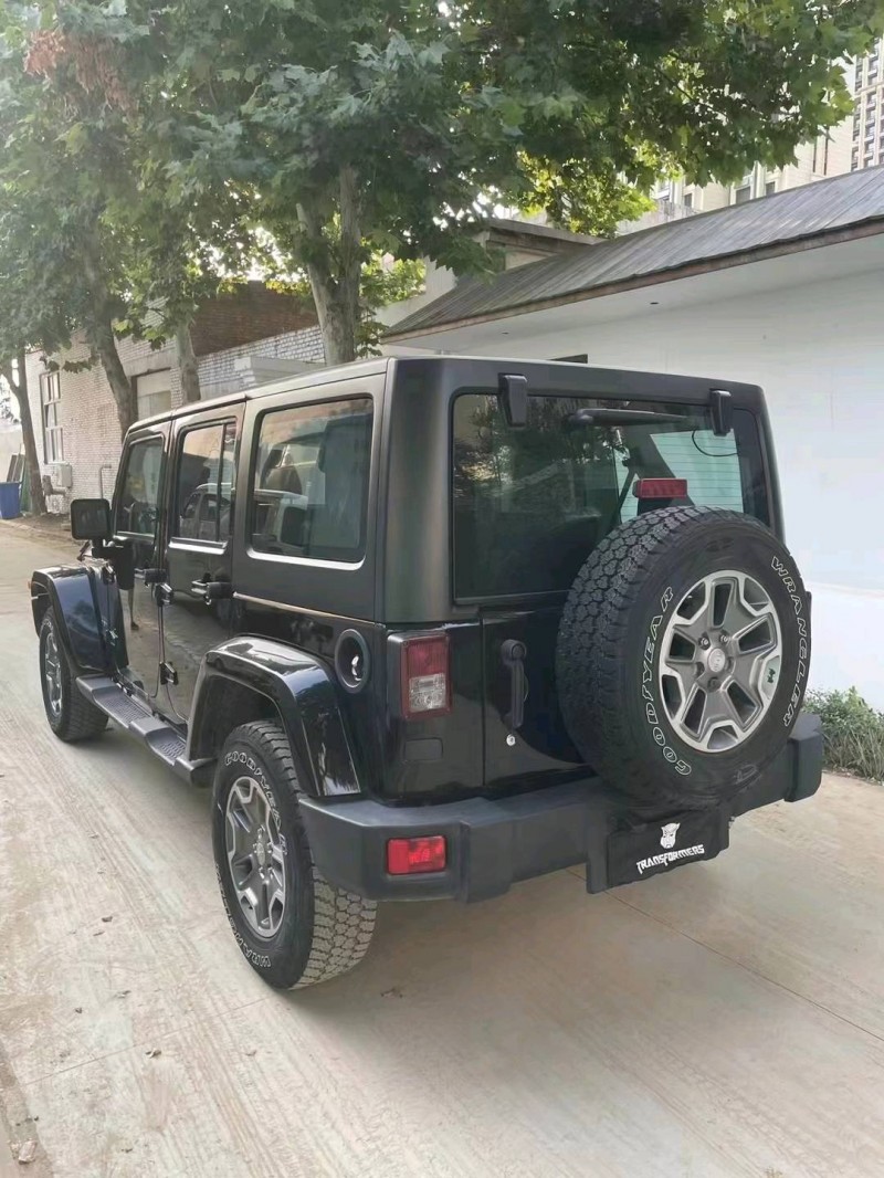 石家莊18年Jeep牧馬人8