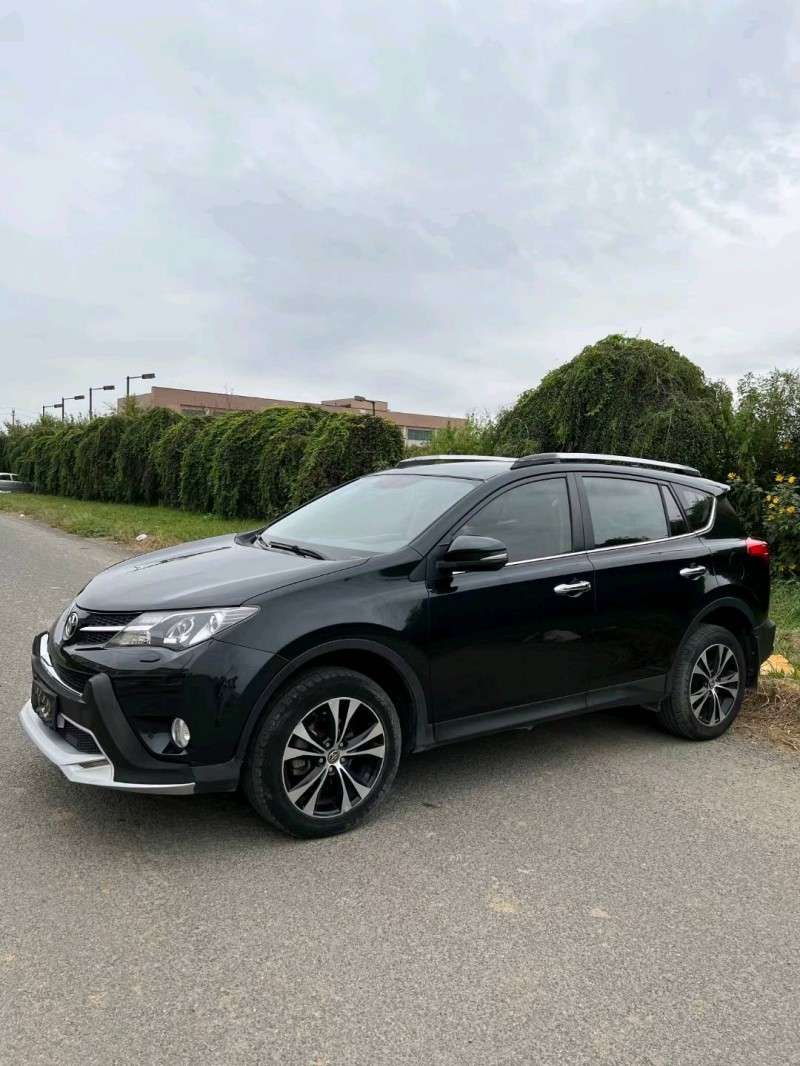 沈阳18年丰田RAV4荣放4