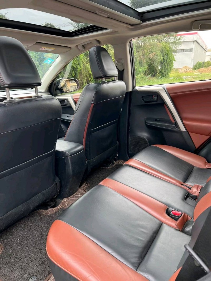 沈阳18年丰田RAV4荣放2