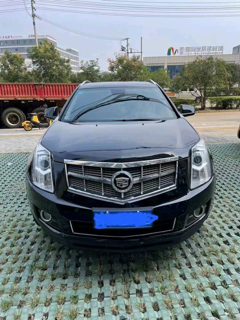枣庄10年凯迪拉克SRX1