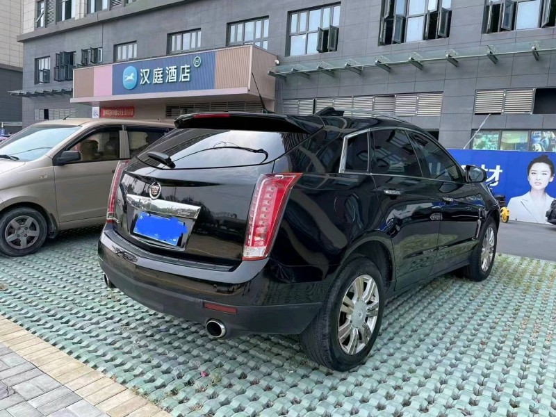 枣庄10年凯迪拉克SRX2