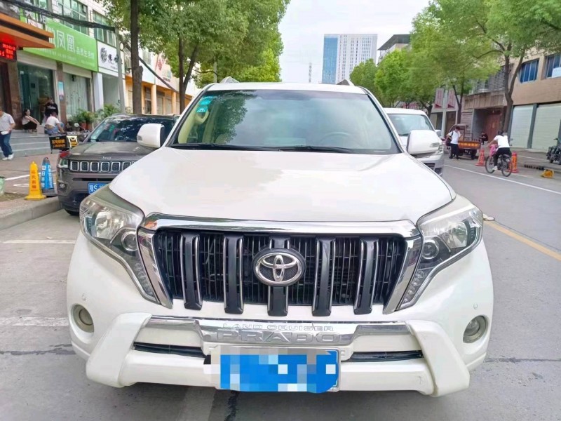 北京15年丰田普拉多1