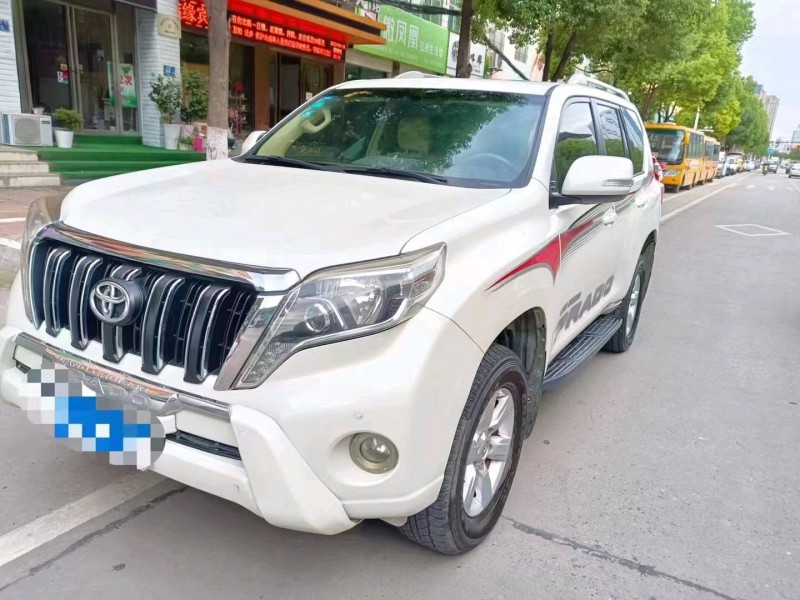 北京15年丰田普拉多3
