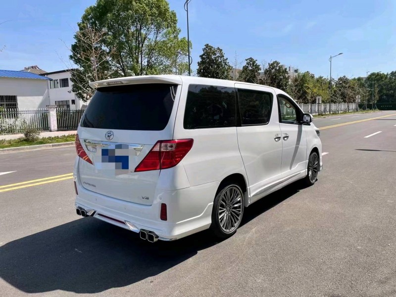 北京14年丰田埃尔法6