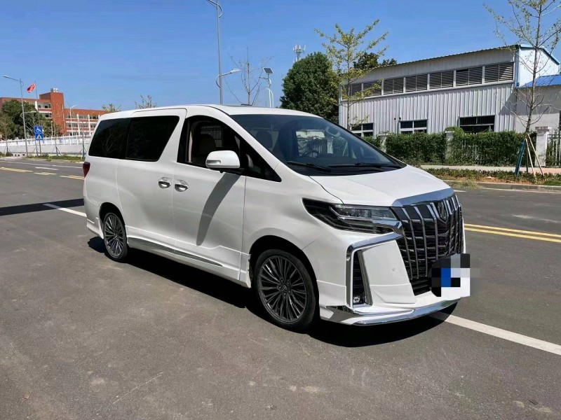 北京14年丰田埃尔法8